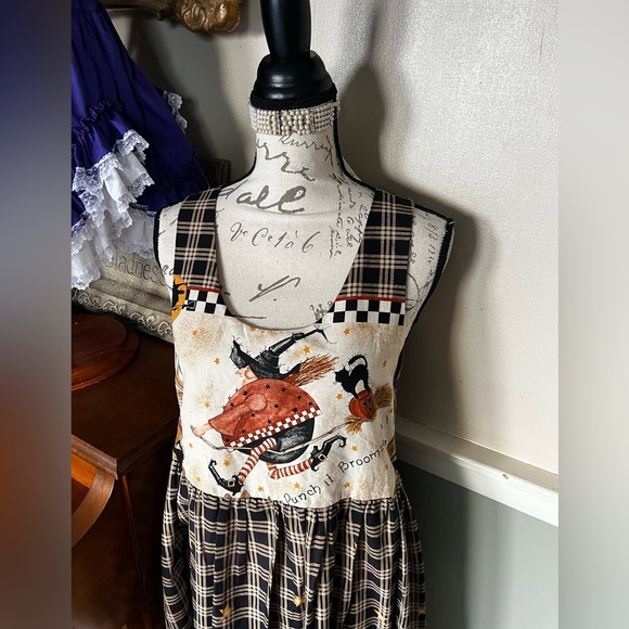 🧡 Rare Vintage Handmade Halloween Witch Black Cat Pumpkin Harvest Dress M - Picture 3 of 8